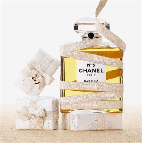 chanel holiday sets 2023|Explore Wonderful CHANEL Gifts for the Holidays .